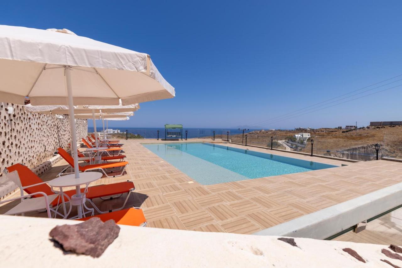 Villa Ostrich Fira  Exterior photo