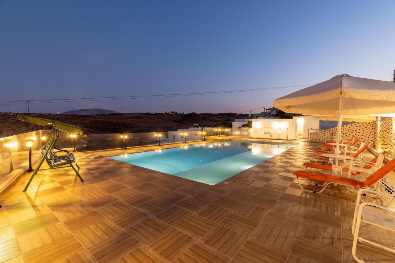 Villa Ostrich Fira  Exterior photo